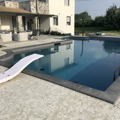 PISCINA A BORGHETTO LODIGIANO (LO)
